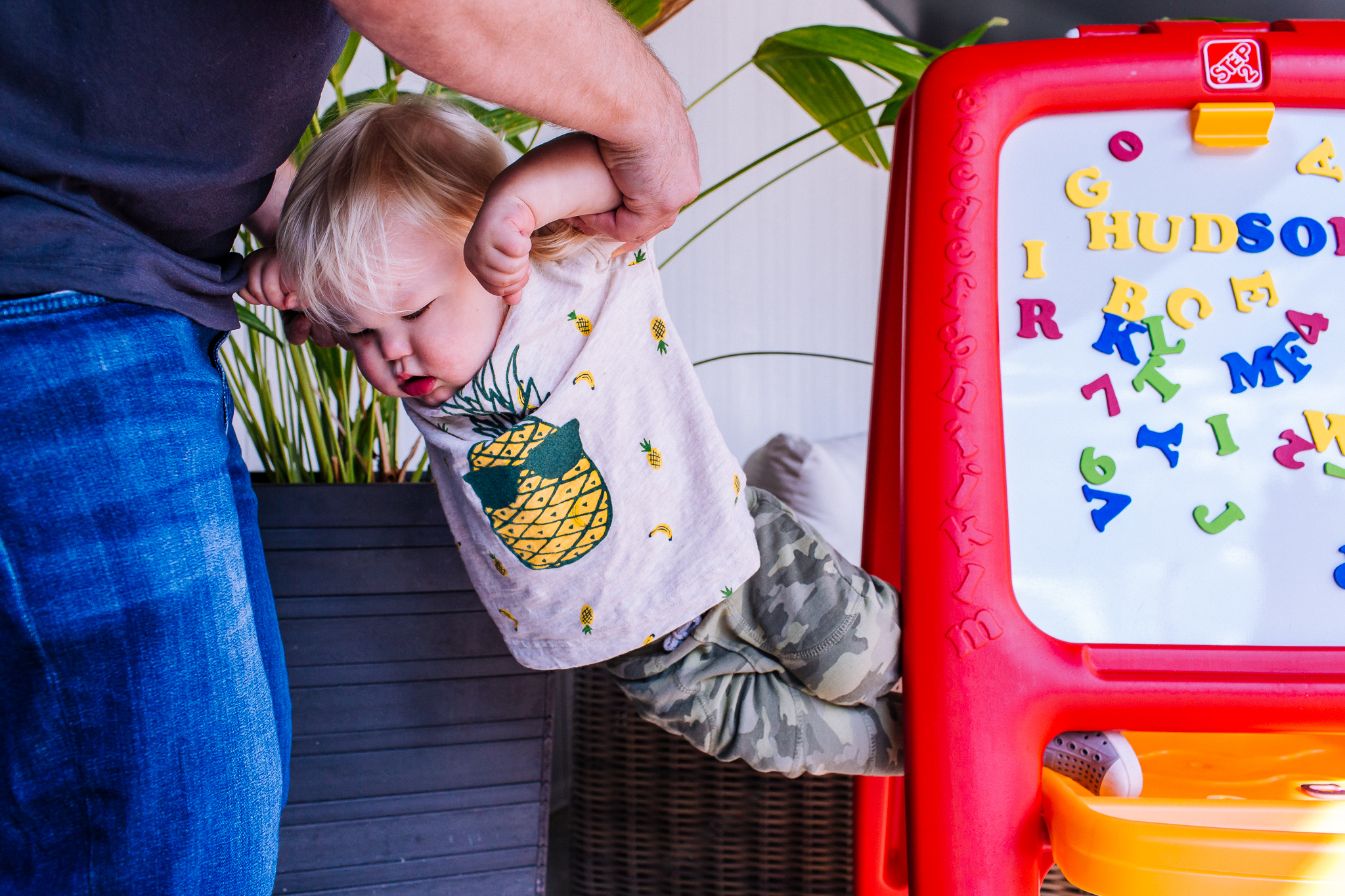 Colorado family photographer, Denver family photojournalism, Documentary family photography, Family photojournalism, Day In the Life photography, In home photo session, Denver family photographer, Family photo ideas, Family picture inspiration, Uniq…