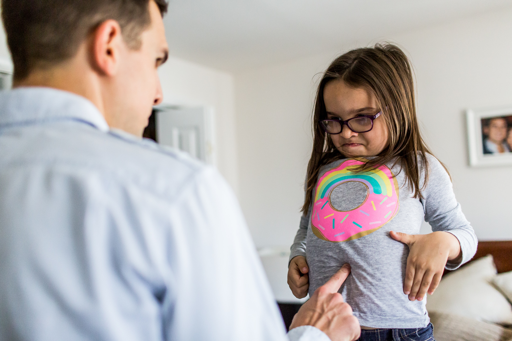 Colorado family photographer, Denver family photojournalism, Documentary family photography, Family photojournalism, Day In the Life photography, In home photo session, Denver family photographer, Family photo ideas, Family picture inspiration, Uniq…