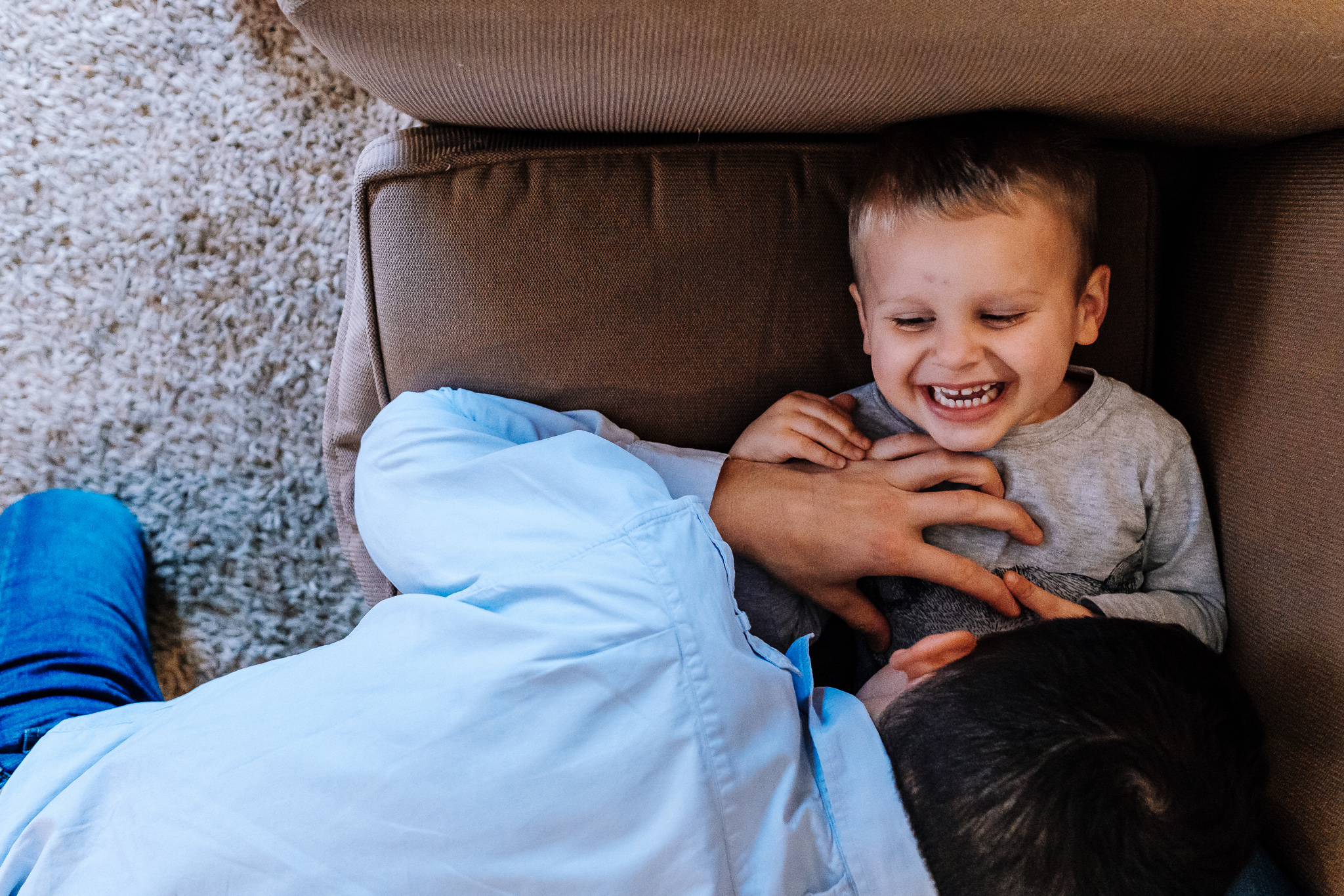 Colorado family photographer, Denver family photojournalism, Documentary family photography, Family photojournalism, Day In the Life photography, In home photo session, Denver family photographer, Family photo ideas, Family picture inspiration, Uniq…