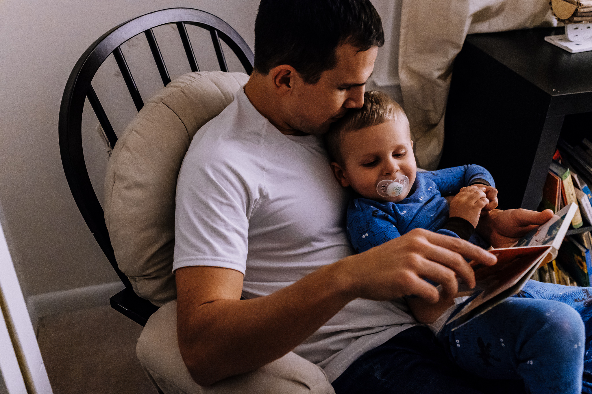 Colorado family photographer, Denver family photojournalism, Documentary family photography, Family photojournalism, Day In the Life photography, In home photo session, Denver family photographer, Family photo ideas, Family picture inspiration, Uniq…