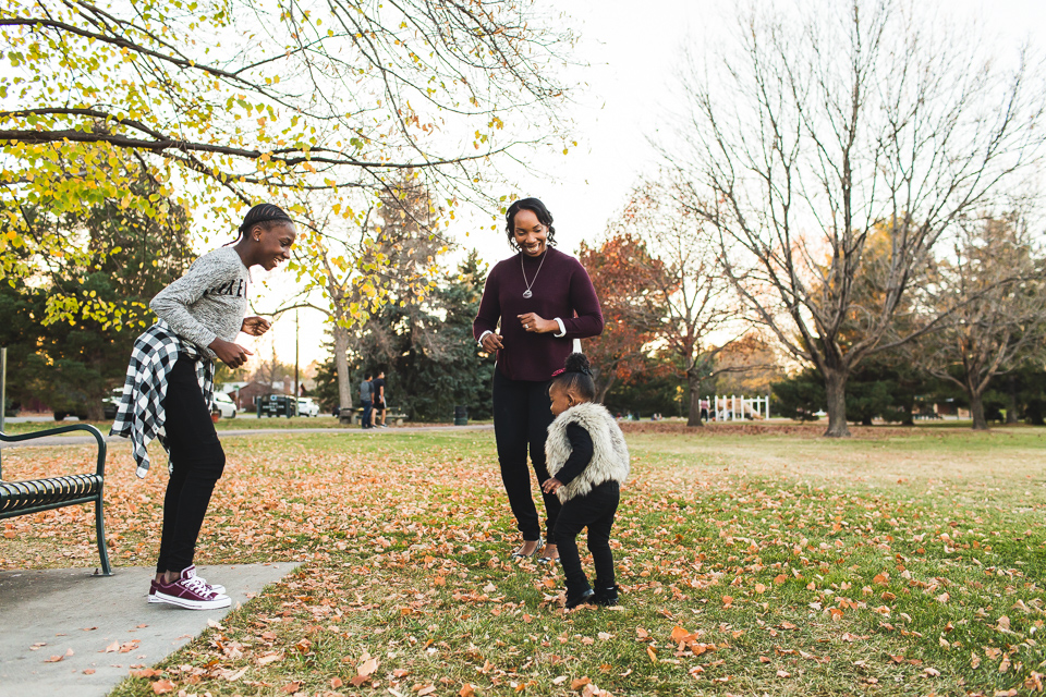 Colorado family photographer, Denver family photojournalism, Documentary family photography, Family photojournalism, Day In the Life photography, In home photo session, Denver family photographer, Family photo ideas, Family picture inspiration, Uniq…