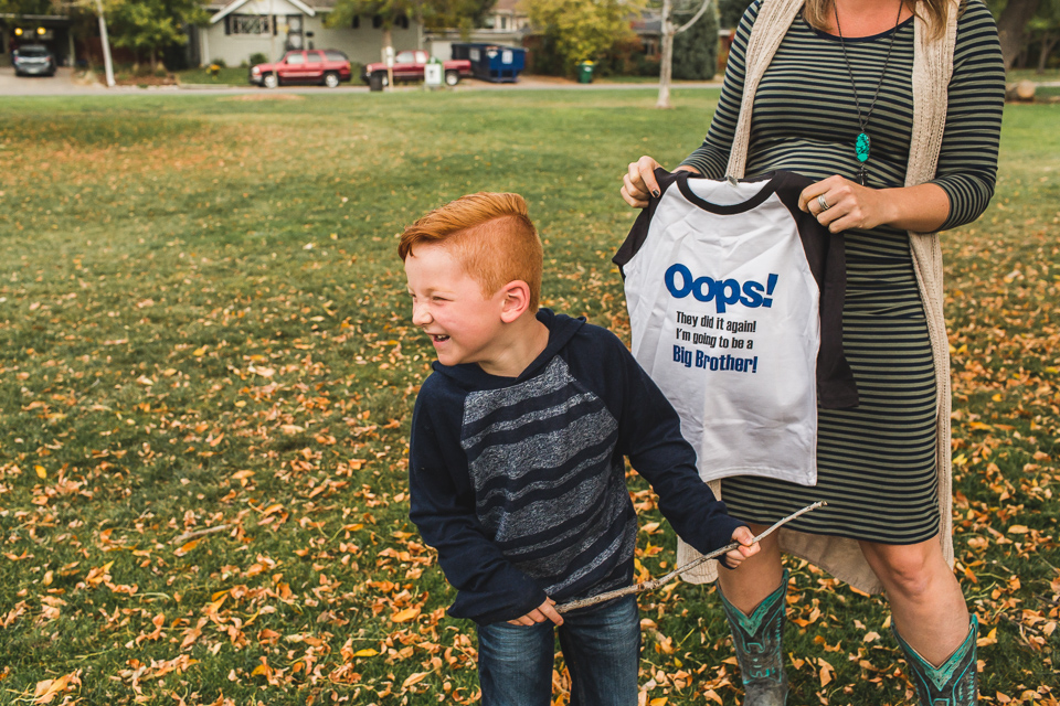 Colorado family photographer, Denver family photojournalism, Documentary family photography, Family photojournalism, Day In the Life photography, In home photo session, Denver family photographer, Family photo ideas, Family picture inspiration, Uniq…