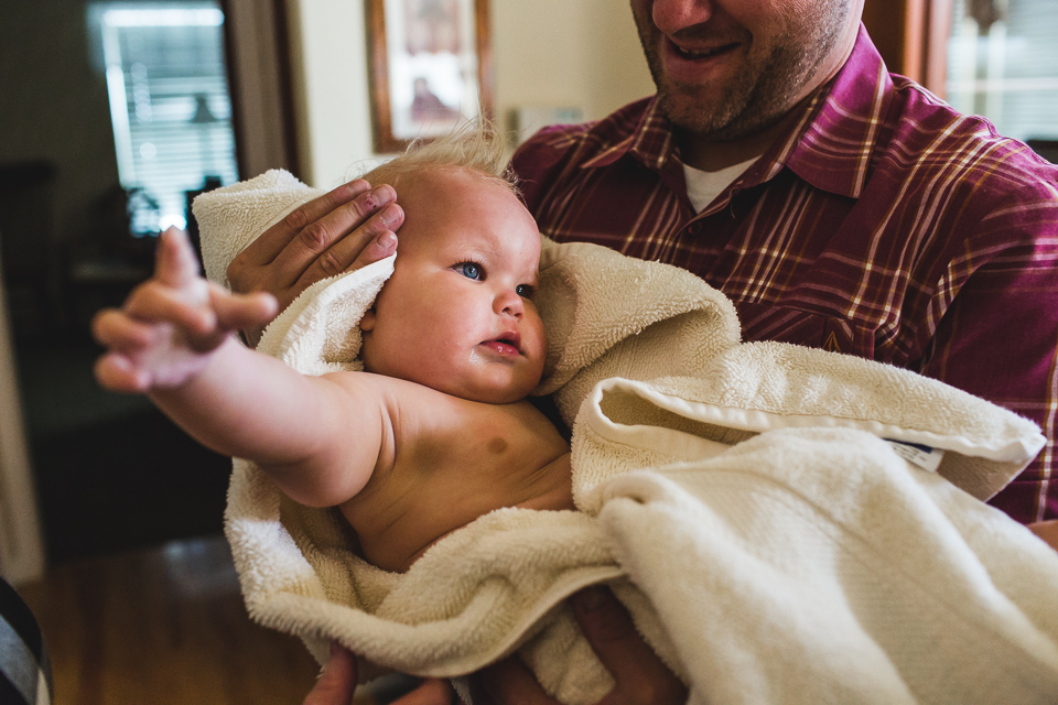 Colorado family photographer, Denver family photojournalism, Documentary family photography, Family photojournalism, Day In the Life photography, In home photo session, Denver family photographer, Family photo ideas, Family picture inspiration, Uniq…