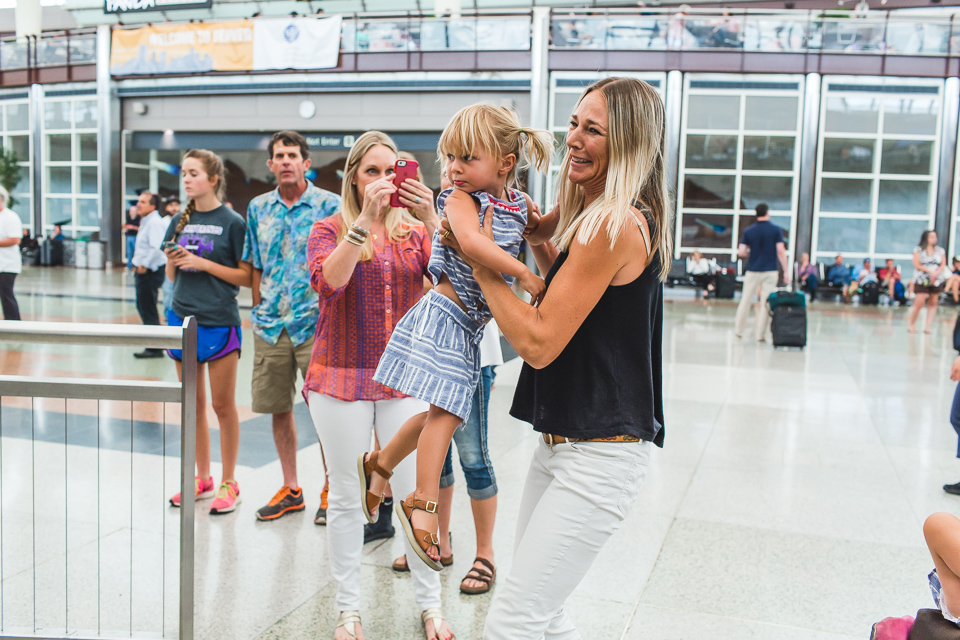 Colorado family photographer, Denver family photojournalism, Documentary family photography, Family photojournalism, Day In the Life photography, In home photo session, Denver family photographer, Family photo ideas, Family picture inspiration, Uniq…