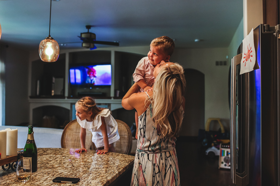 Colorado family photographer, Denver family photojournalism, Documentary family photography, Family photojournalism, Day In the Life photography, In home photo session, Denver family photographer, Family photo ideas, Family picture inspiration, Uniq…