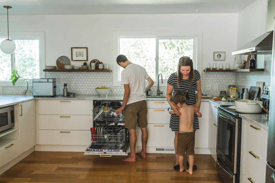 Colorado family photographer, Denver family photojournalism, Documentary family photography, Family photojournalism, Day In the Life photography, In home photo session, Denver family photographer, Family photo ideas, Family picture inspiration, Uniq…