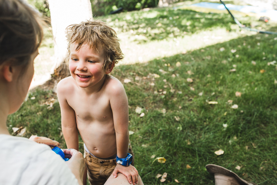 Colorado family photographer, Denver family photojournalism, Documentary family photography, Family photojournalism, Day In the Life photography, In home photo session, Denver family photographer, Family photo ideas, Family picture inspiration, Uniq…