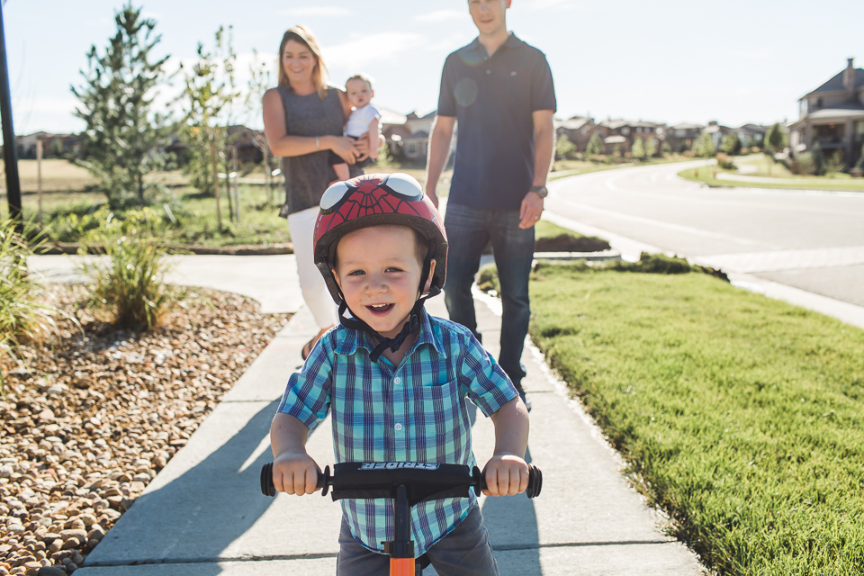 Colorado family photographer, Denver family photojournalism, Documentary family photography, Family photojournalism, Day In the Life photography, In home photo session, Denver family photographer, Family photo ideas, Family picture inspiration, Uniq…