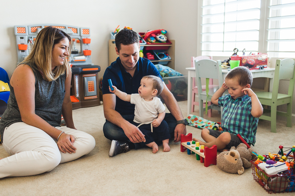 Colorado family photographer, Denver family photojournalism, Documentary family photography, Family photojournalism, Day In the Life photography, In home photo session, Denver family photographer, Family photo ideas, Family picture inspiration, Uniq…