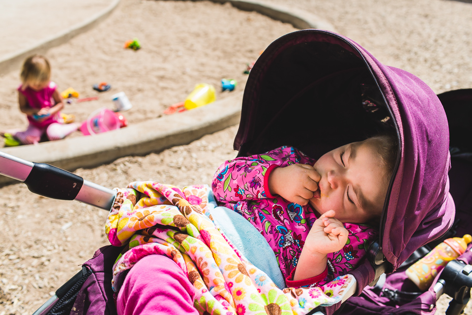 Colorado family photographer, Denver family photojournalism, Documentary family photography, Family photojournalism, Day In the Life photography, In home photo session, Denver family photographer, Family photo ideas, Family picture inspiration, Uniq…