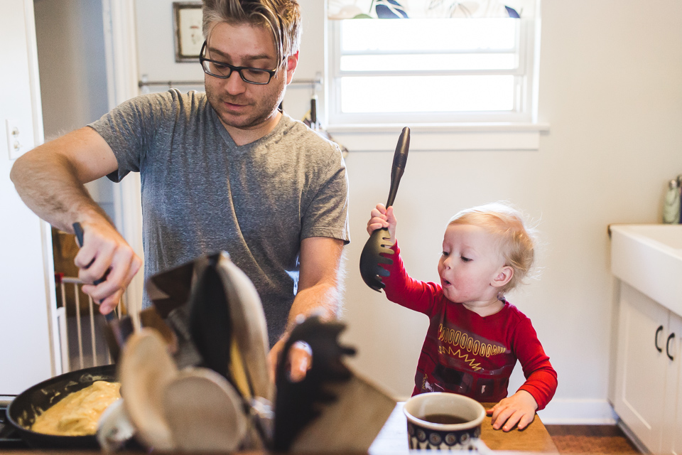 Colorado family photographer, Denver family photojournalism, Documentary family photography, Family photojournalism, Day In the Life photography, In home photo session, Denver family photographer, Family photo ideas, Family picture inspiration, Uniq…