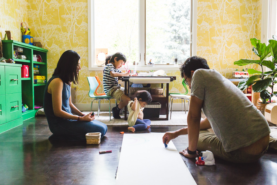 Colorado family photographer, Denver family photojournalism, Documentary family photography, Family photojournalism, Day In the Life photography, In home photo session, Denver family photographer, Family photo ideas, Family picture inspiration, Uniq…