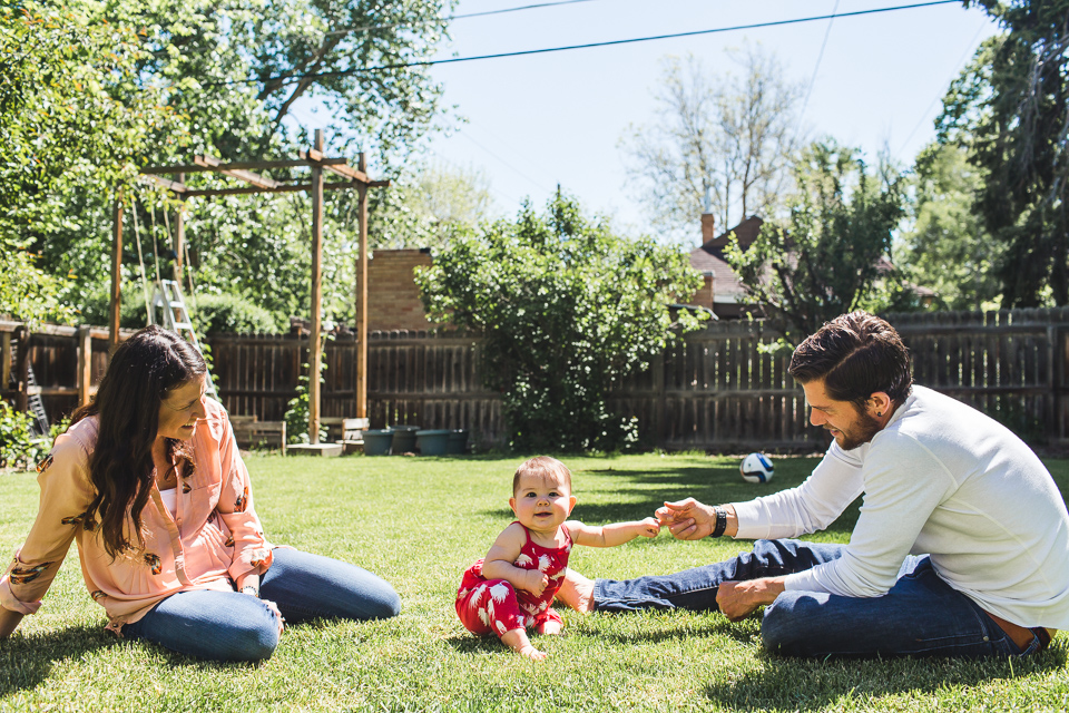 Colorado family photographer, Denver family photojournalism, Documentary family photography, Family photojournalism, Day In the Life photography, In home photo session, Denver family photographer, Family photo ideas, Family picture inspiration, Uniq…