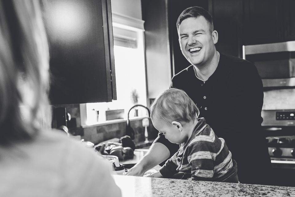 Colorado family photographer, Denver family photojournalism, Documentary family photography, Family photojournalism, Day In the Life photography, In home photo session, Denver family photographer, Family photo ideas, Family picture inspiration, Uniq…