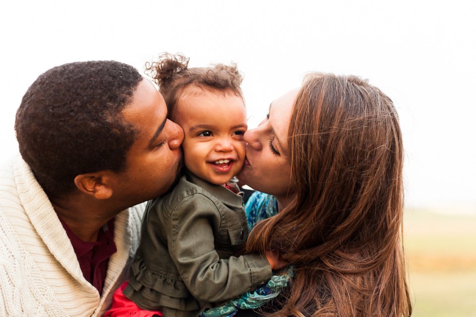 Colorado family photographer, Denver family photojournalism, Documentary family photography, Family photojournalism, Day In the Life photography, In home photo session, Denver family photographer, Family photo ideas, Family picture inspiration, Uniq…