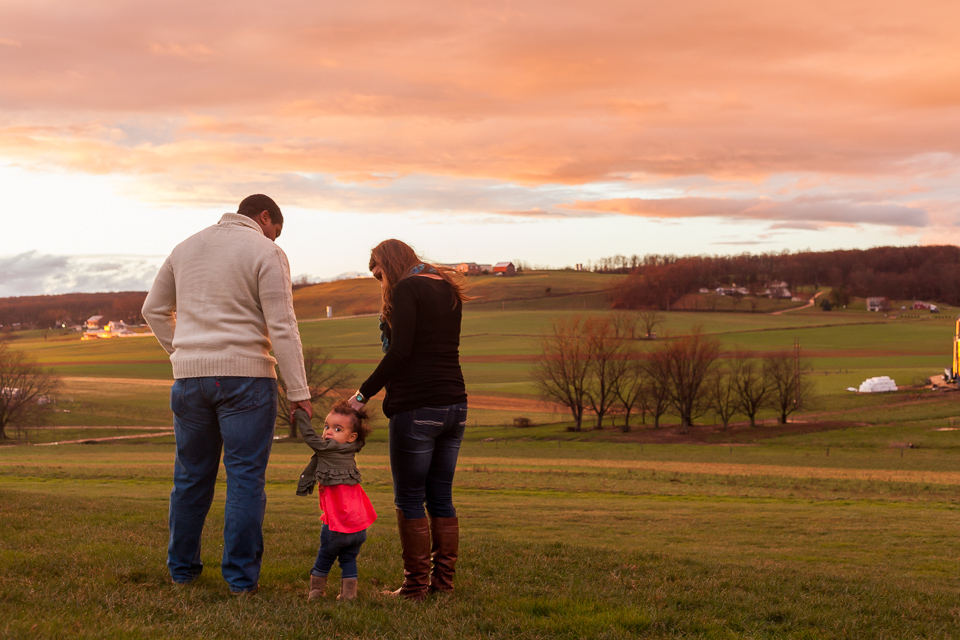 Colorado family photographer, Denver family photojournalism, Documentary family photography, Family photojournalism, Day In the Life photography, In home photo session, Denver family photographer, Family photo ideas, Family picture inspiration, Uniq…