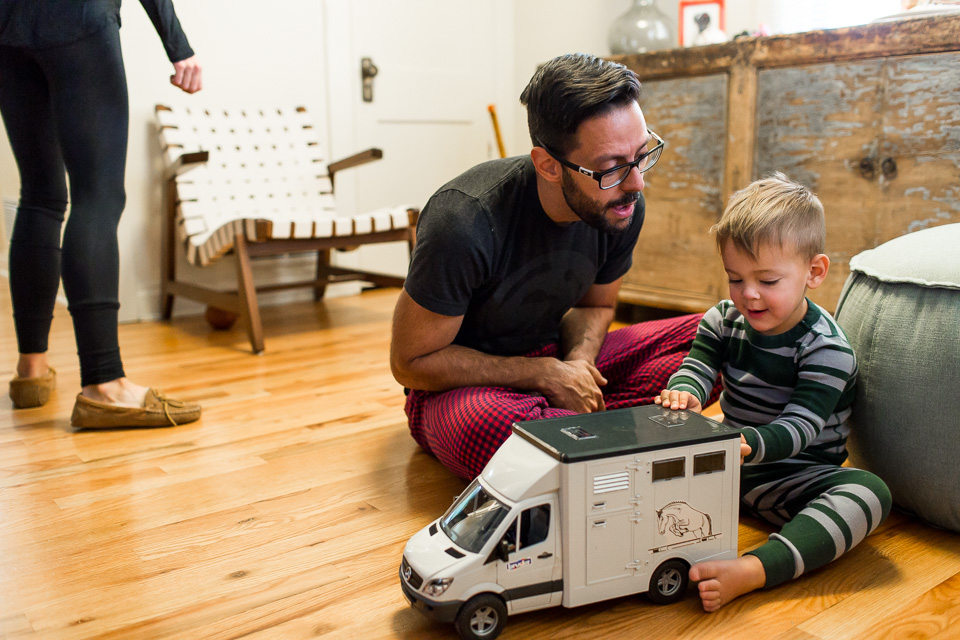 Colorado family photographer, Denver family photojournalism, Documentary family photography, Family photojournalism, Day In the Life photography, In home photo session, Denver family photographer, Family photo ideas, Family picture inspiration, Uniq…