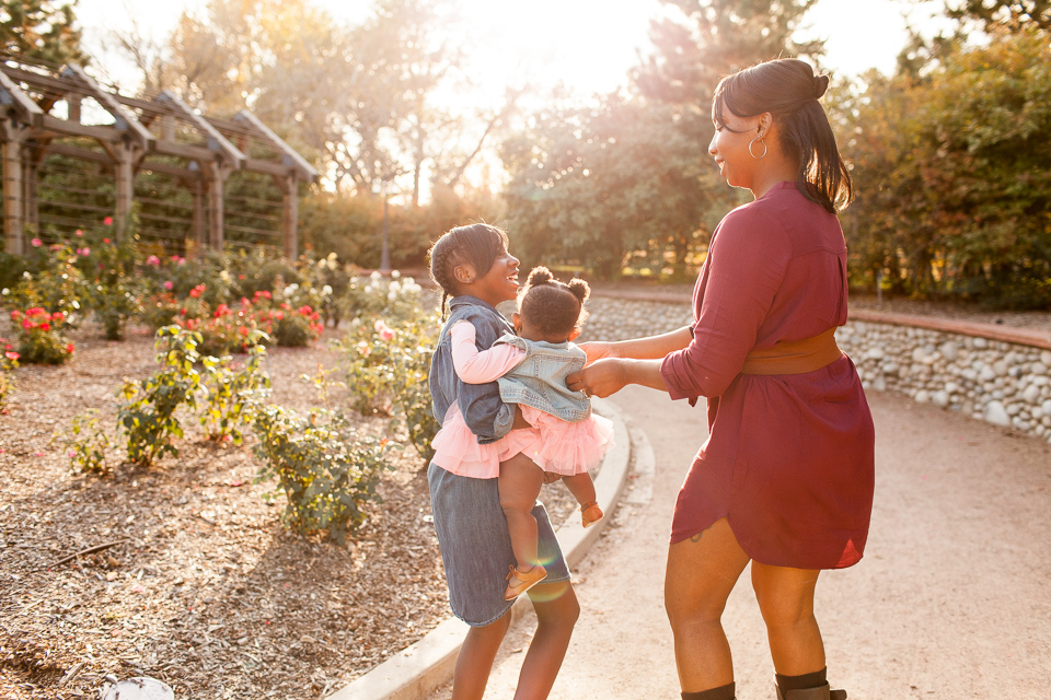 Colorado family photographer, Denver family photojournalism, Documentary family photography, Family photojournalism, Day In the Life photography, In home photo session, Denver family photographer, Family photo ideas, Family picture inspiration, Uniq…