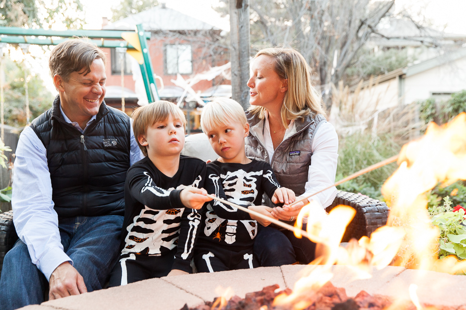 Colorado family photographer, Denver family photojournalism, Documentary family photography, Family photojournalism, Day In the Life photography, In home photo session, Denver family photographer, Family photo ideas, Family picture inspiration, Uniq…