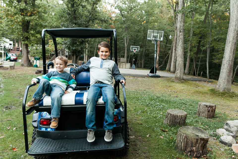 Colorado family photographer, Denver family photojournalism, Documentary family photography, Family photojournalism, Day In the Life photography, In home photo session, Denver family photographer, Family photo ideas, Family picture inspiration, Uniq…