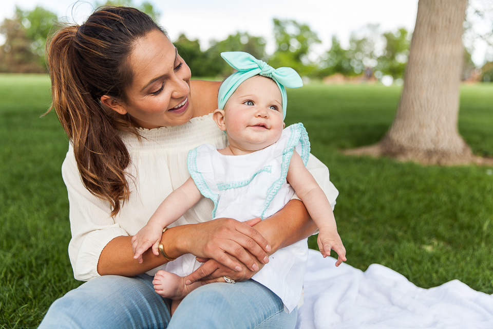 Colorado family photographer, Denver family photojournalism, Documentary family photography, Family photojournalism, Day In the Life photography, In home photo session, Denver family photographer, Family photo ideas, Family picture inspiration, Uniq…