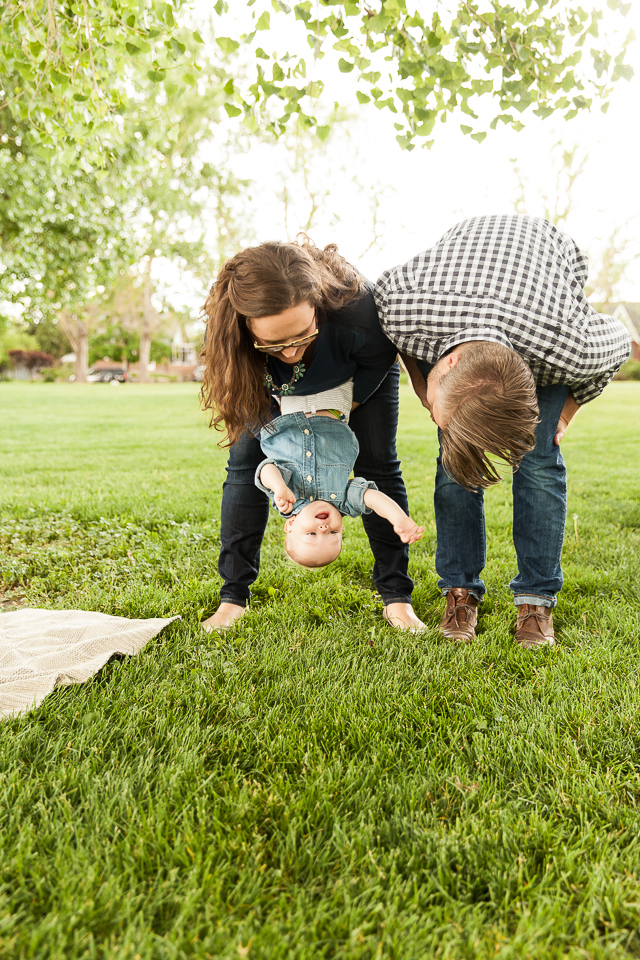 Colorado family photographer, Denver family photojournalism, Documentary family photography, Family photojournalism, Day In the Life photography, In home photo session, Denver family photographer, Family photo ideas, Family picture inspiration, Uniq…