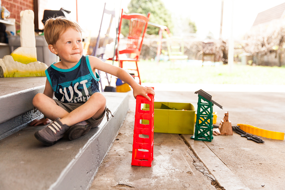 Colorado family photographer, Denver family photojournalism, Documentary family photography, Family photojournalism, Day In the Life photography, In home photo session, Denver family photographer, Family photo ideas, Family picture inspiration, Uniq…